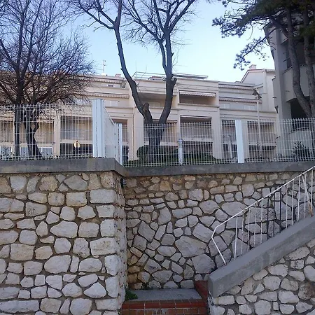Svetlana Apartment *