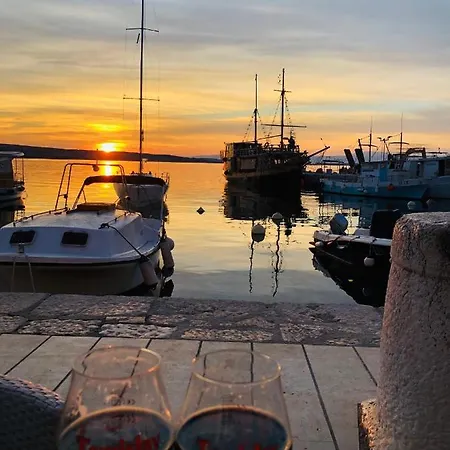 Svetlana Apartamento Selce